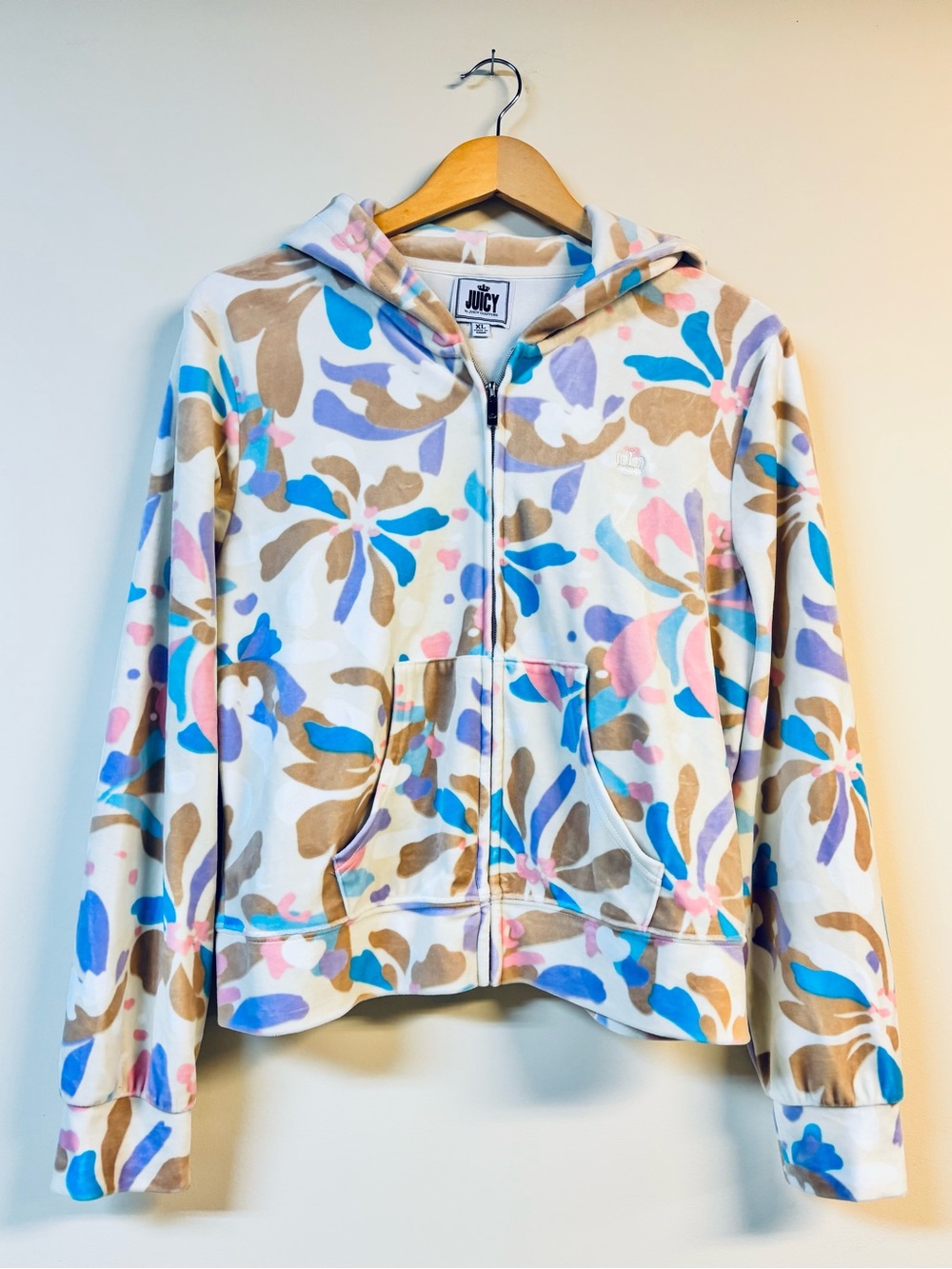 Juicy Couture Y2K Cropped Cream Floral Velour Hoodie XL